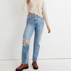 NWT! The Petite Curvy Perfect Vintage Straight Jean in Kingsbury Wash